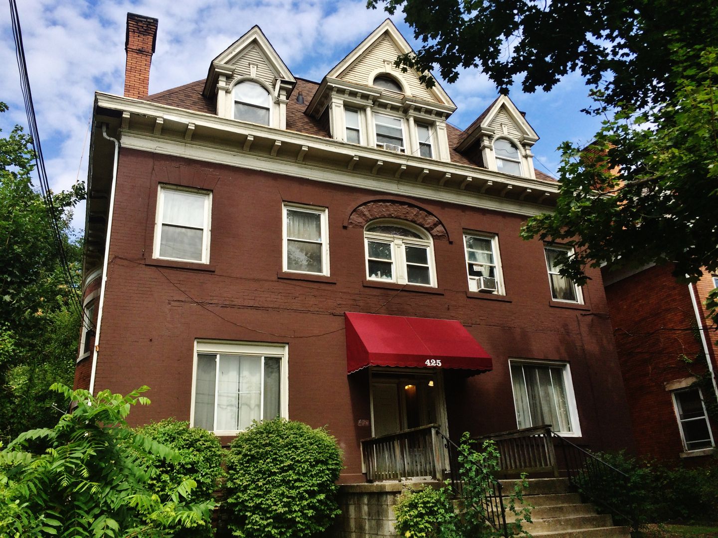 Pittsburgh Apartment: 425 North Negley Ave.