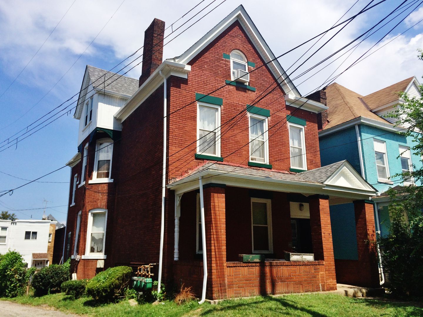 Pittsburgh Apartment: 5407 Wellesley Ave.