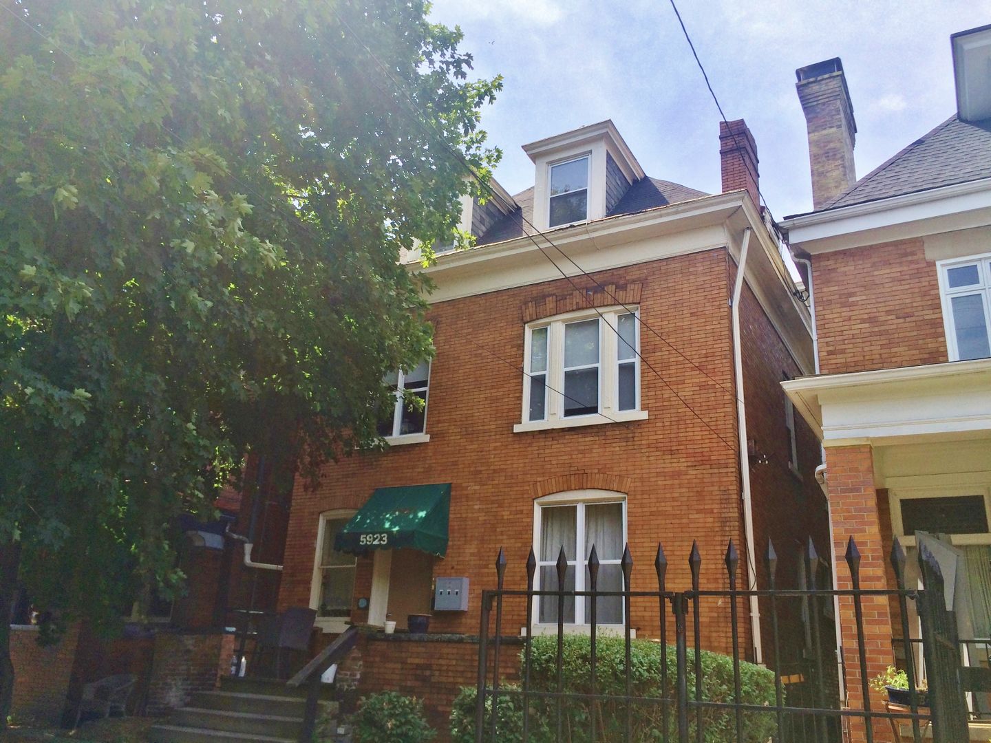 Pittsburgh Apartment: 5923 Alder street
