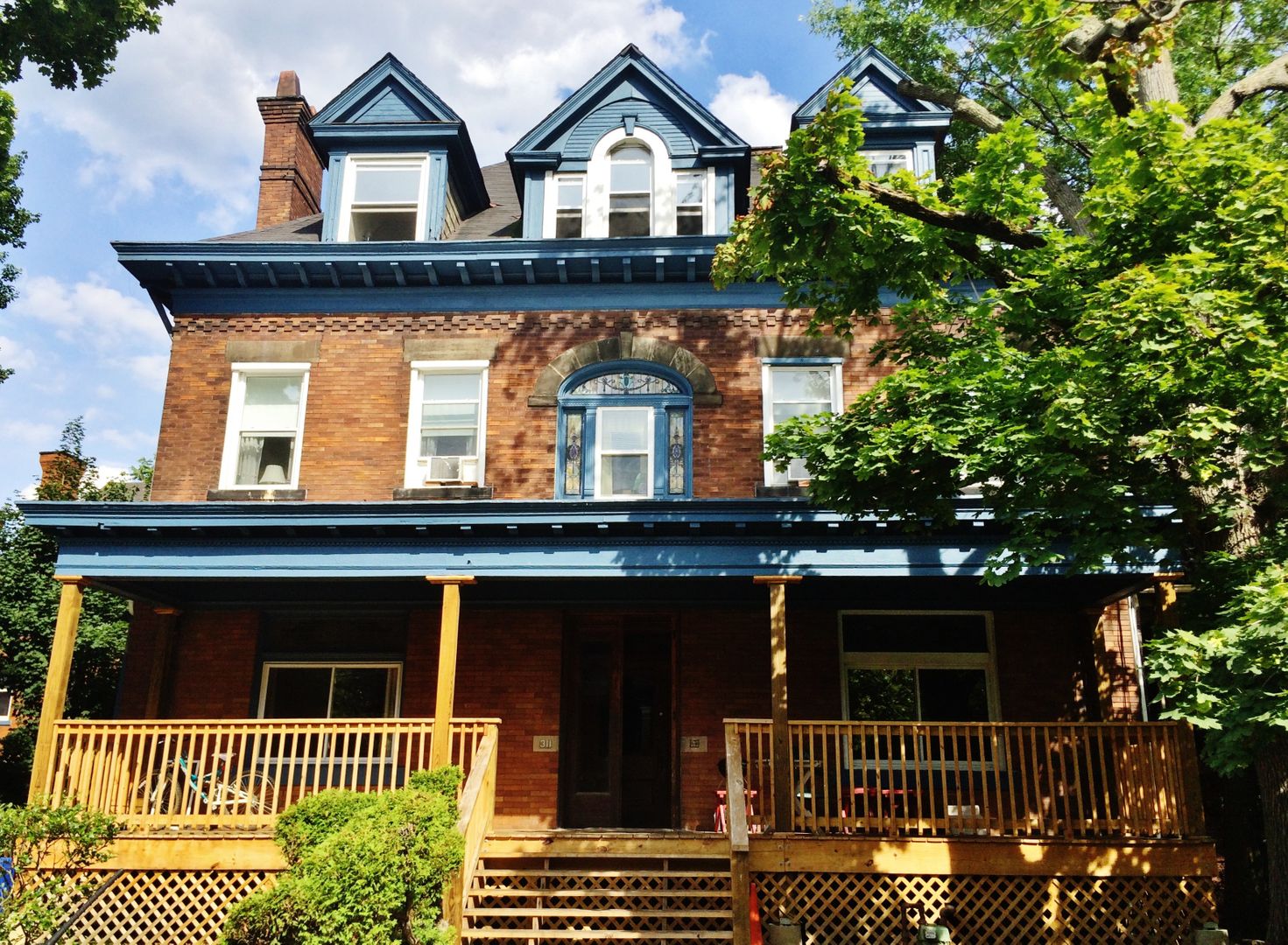 Pittsburgh Apartment: 311 Roup Avenue