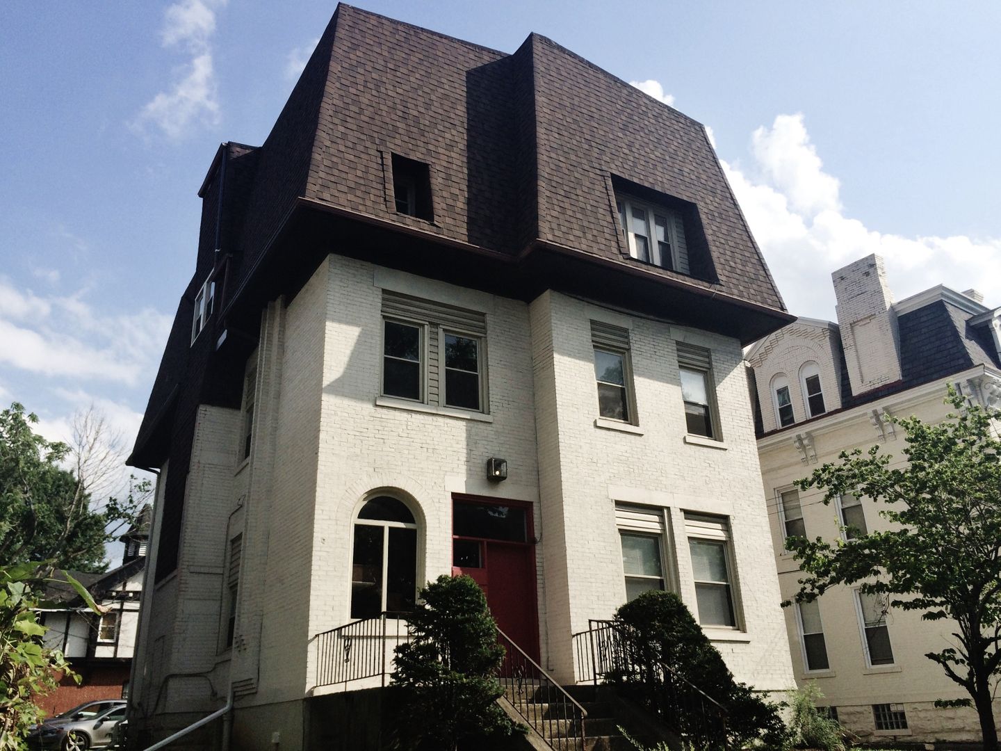 Pittsburgh Apartment: 5608 Ellsworth Ave.