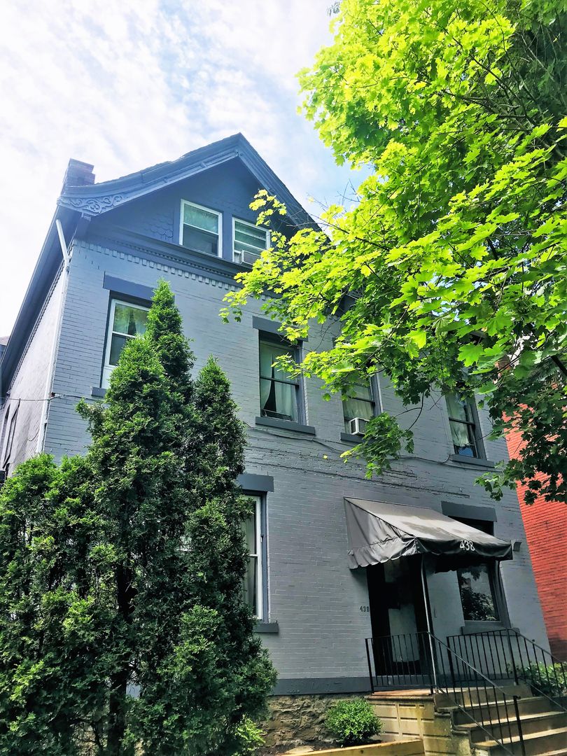 Pittsburgh Apartment: 438 South Graham Street