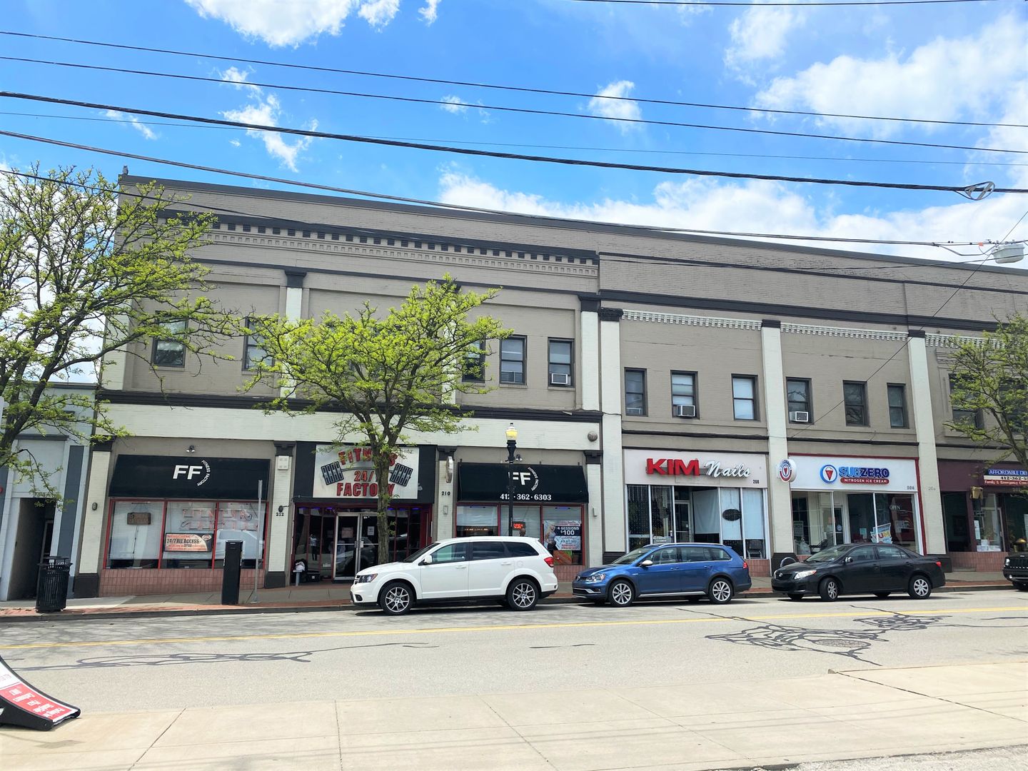 Pittsburgh Apartment: 214 South Highland Ave