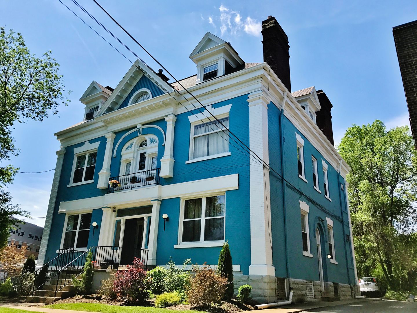 Pittsburgh Apartment: 462 S. Aiken St.