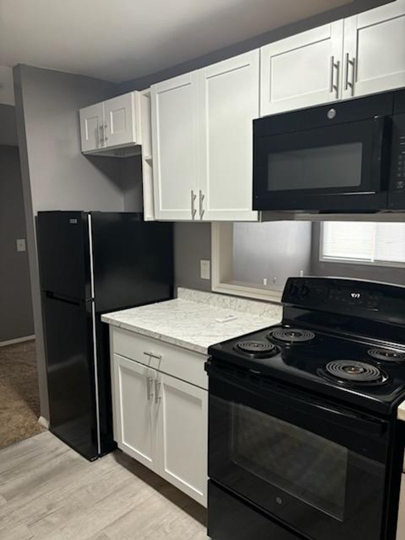 Syracuse Apartment: 106-122 Polk Street