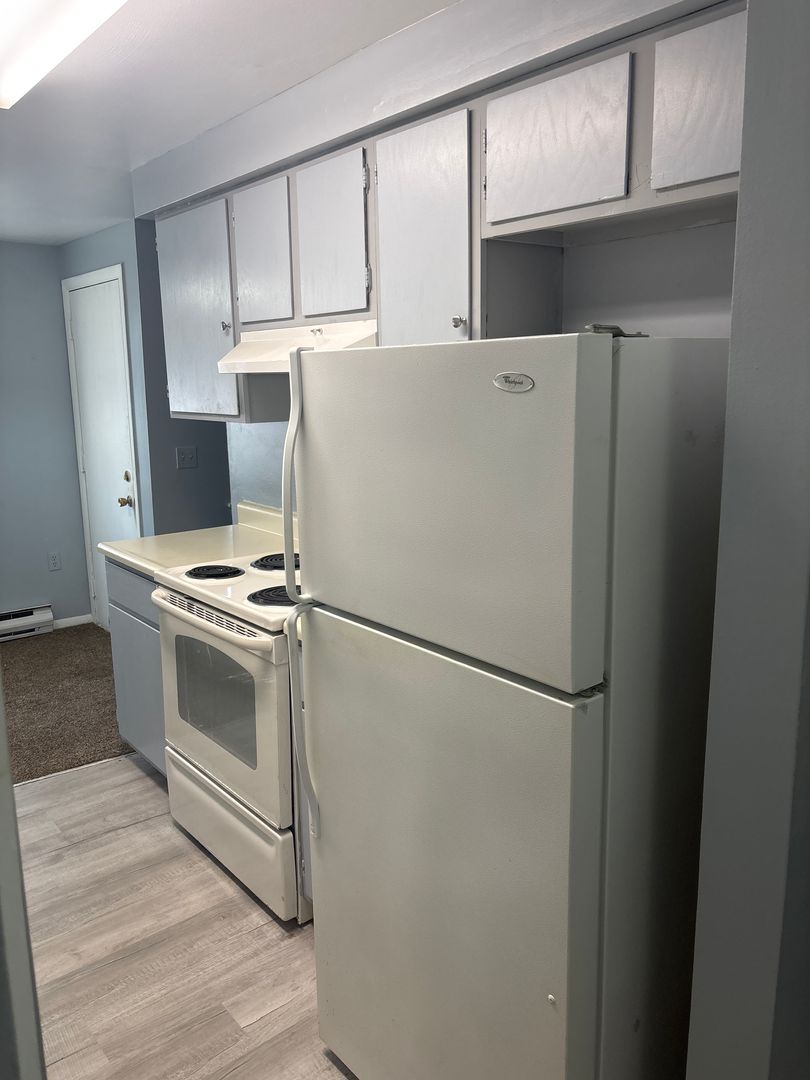 Pulaski Apartment: 22-30 Delano Street