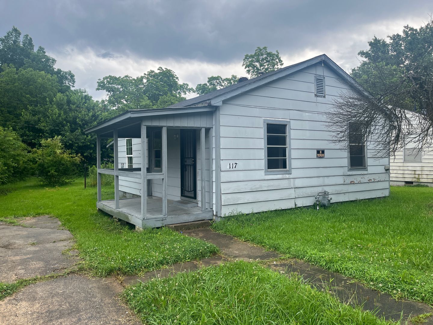 Jacksonville House: 117 Union Avenue