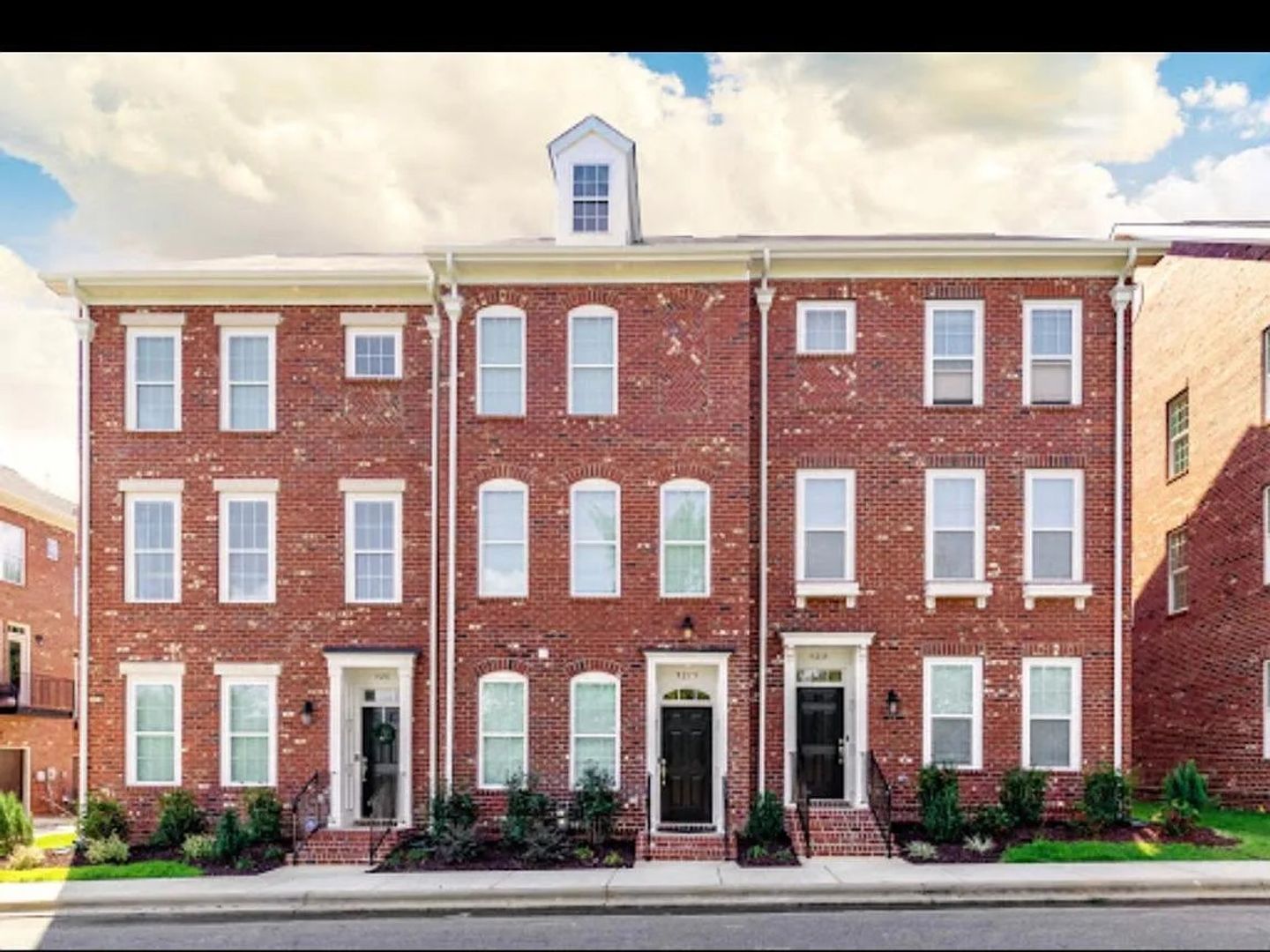 Charlotte Townhome: 2217 Silver Crescent Dr
