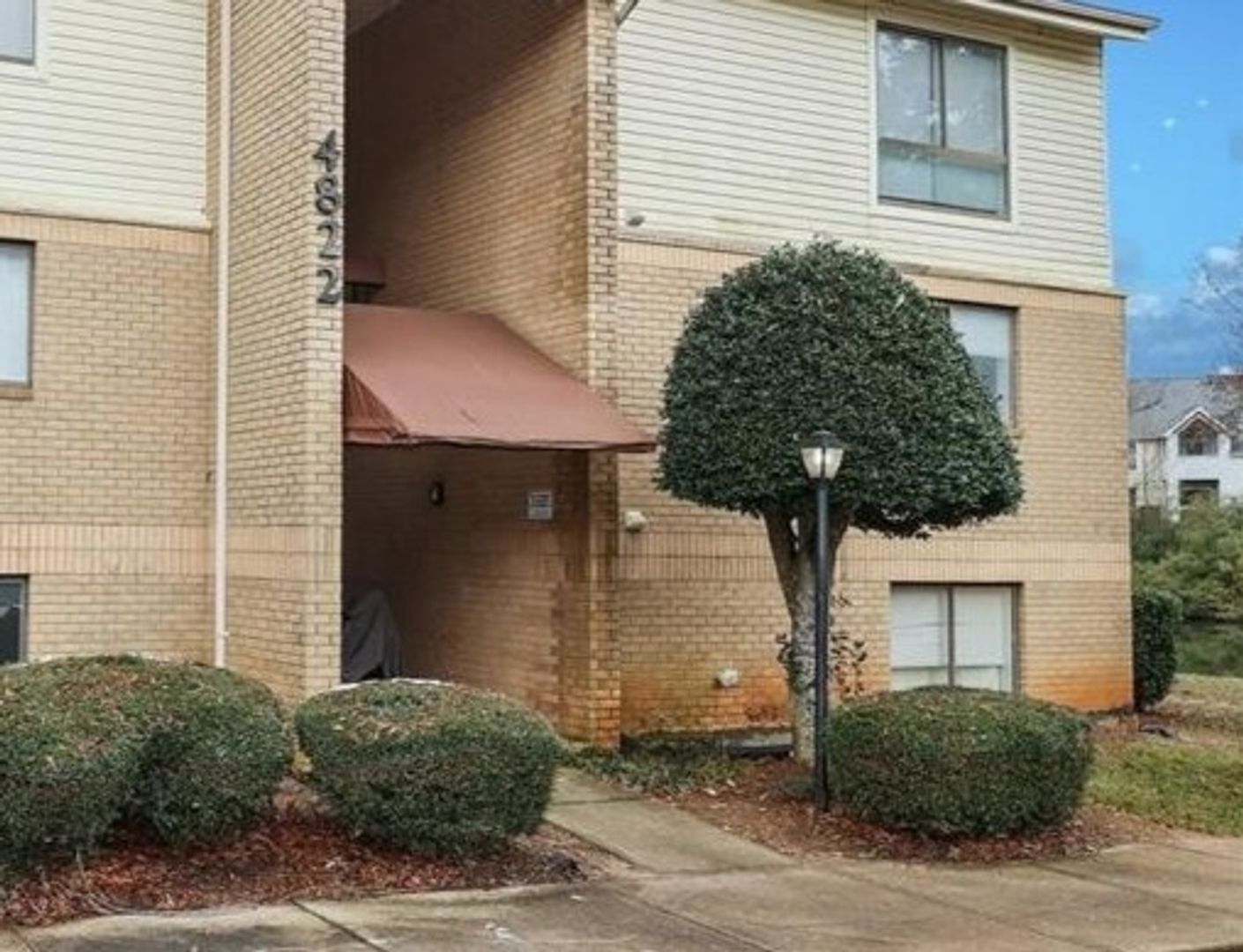 Charlotte Condo: 4822 Spring Lake Dr - Unit D