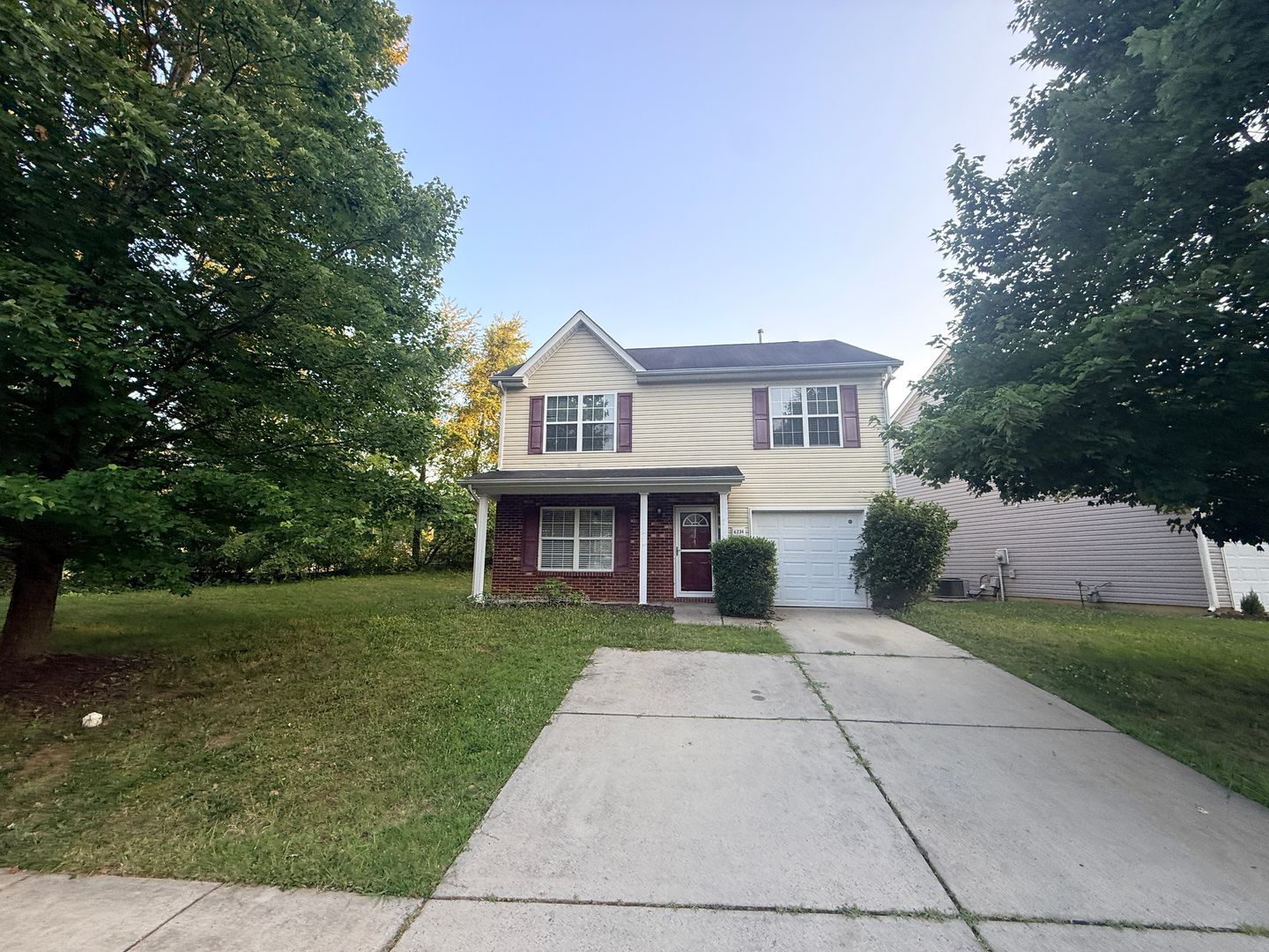 Charlotte House: 6234 Thompson Brook Ln