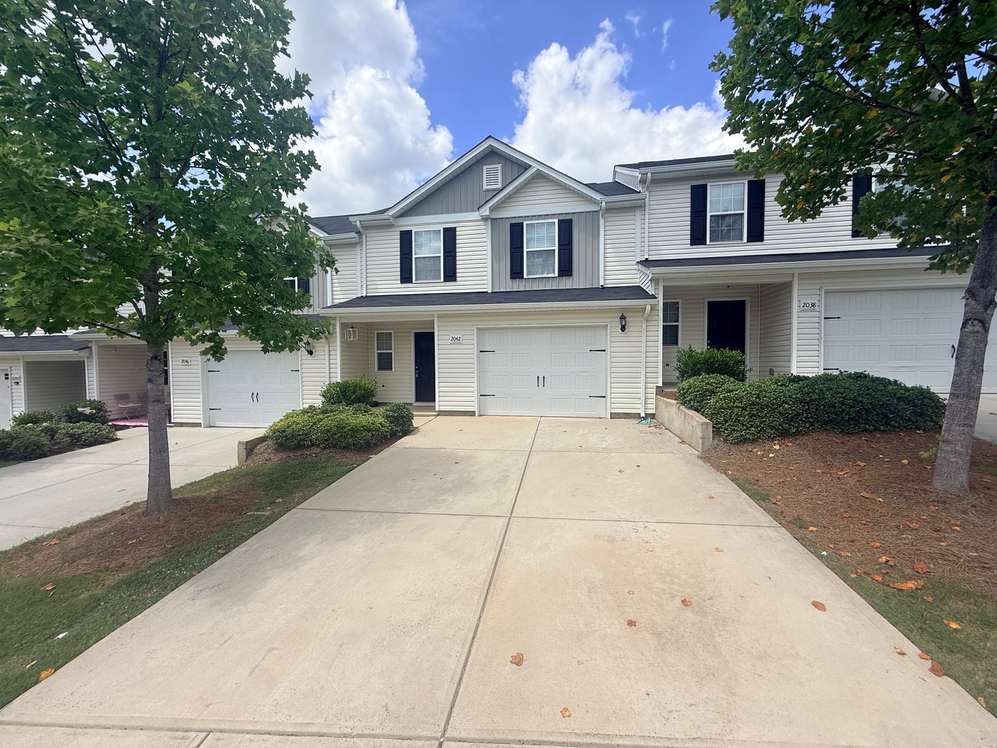 Charlotte Townhome: 2042 Talbert Ct. - 1