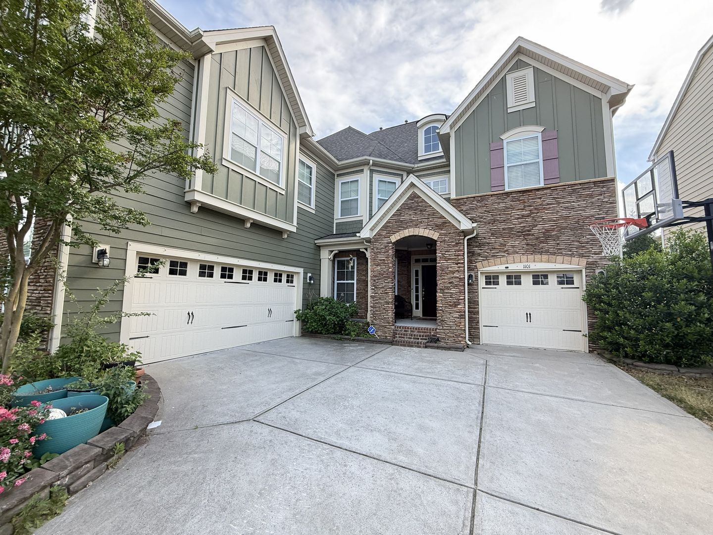 Concord House: 1101 Sandy Bottom Dr
