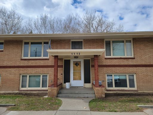 2 BEDROOM 1 BATH APARTMENT ACROSS FROM UNIVERSITY OF PROVIDENCE – photo 1