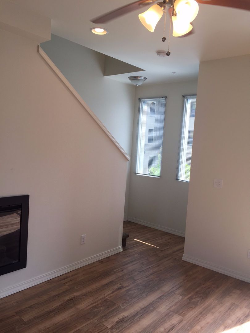 Portland Apartment: 312 NE Monroe St.