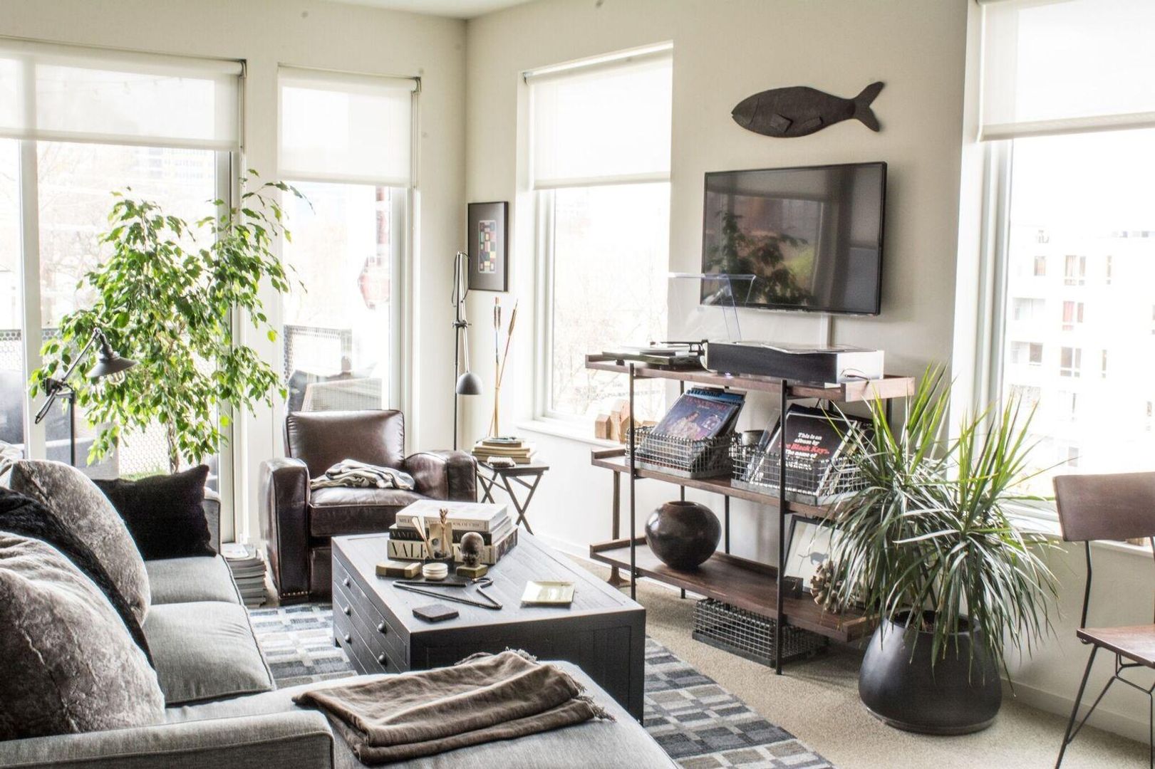 Milwaukee Apartment: 1601 N Jackson Street