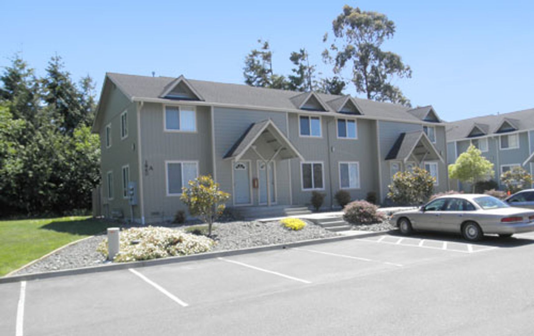 McKinleyville Apartment: 1879 Sandpiper Lane
