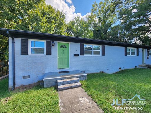 Cute 2 Bed/1 Bath 1 Story Duplex in Downtown Concord! – photo 1