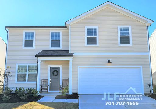 Beautiful 5 Bed/3 Bath Home in Desirable Concord Neighborhood – photo 1