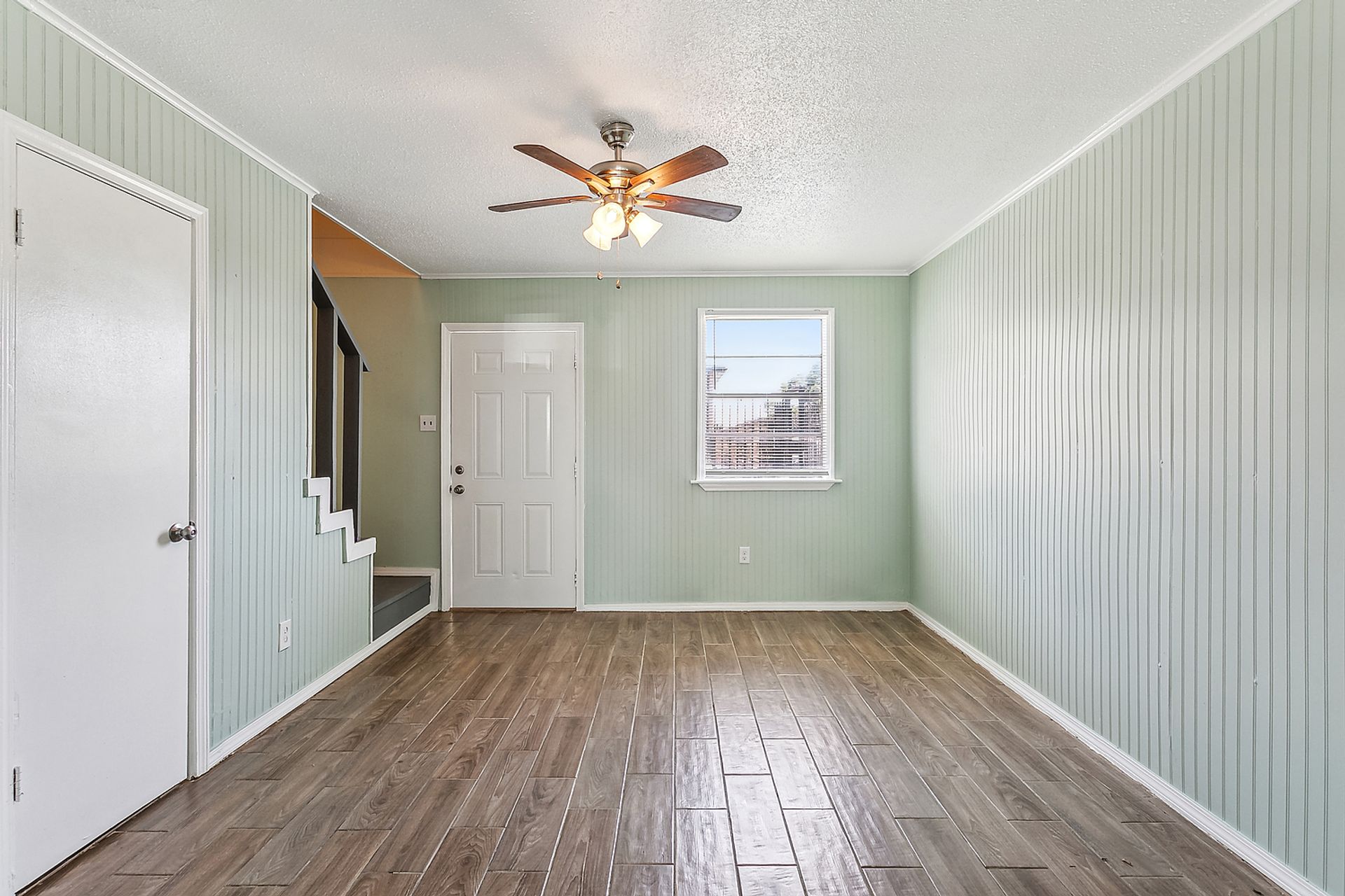 Harvey Apartment: 1053 Tallow Tree Ln. Unit 10