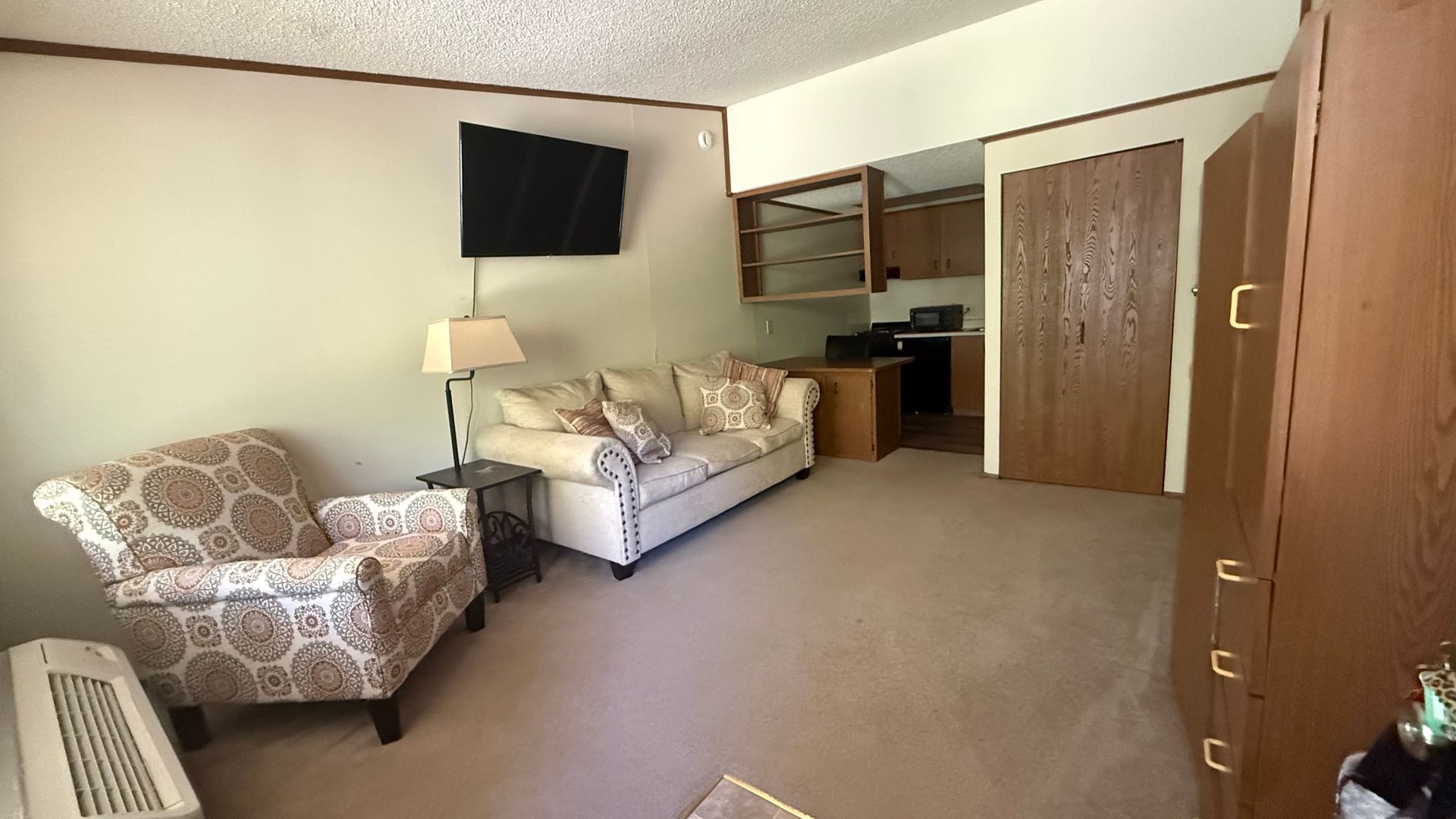 Oakdale Apartment: 100 Pine Ridge Drive