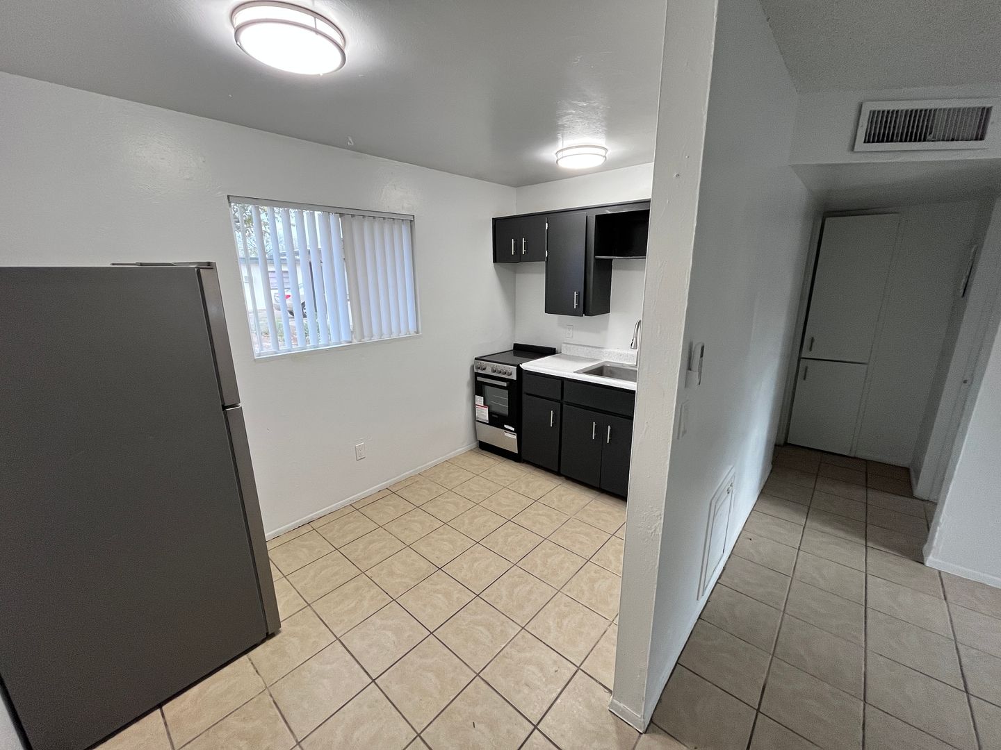 Tucson Apartment: 3240-3276 N. Geronimo Avenue