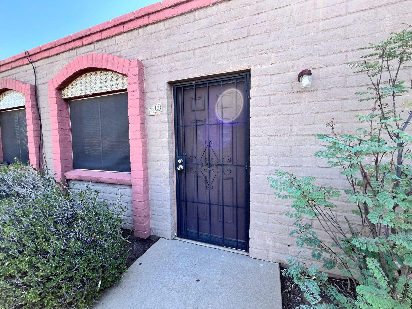 Tucson Apartment: 446 E Pastime Road