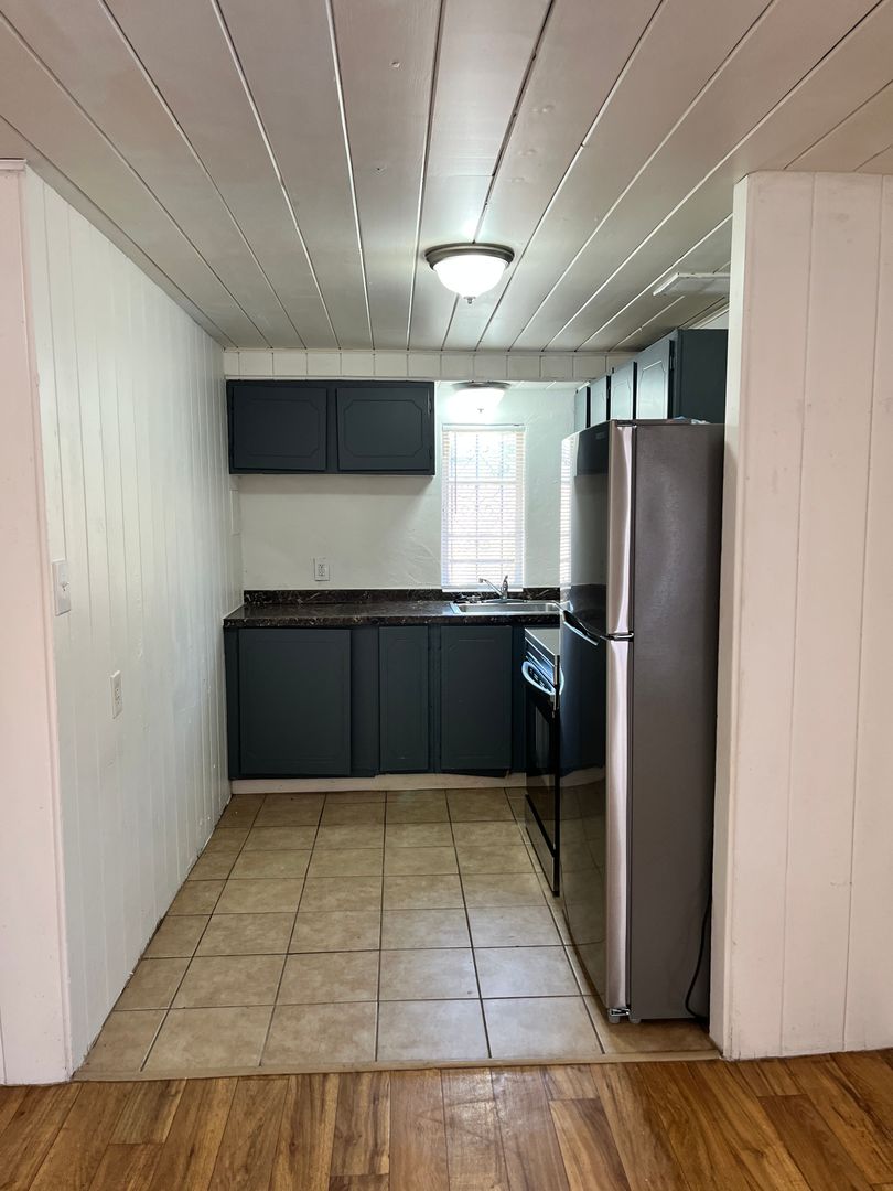 Tucson Apartment: 1704-1710 S. Jefferson Avenue