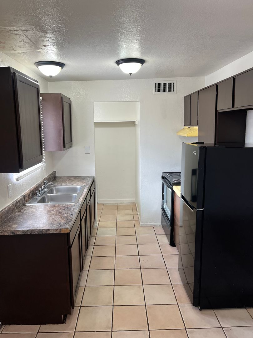 Tucson Multiplex: 446 E Pastime Road