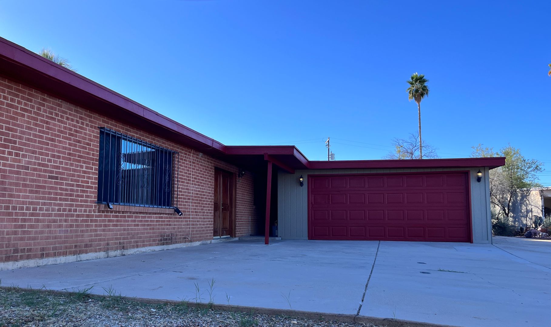 Tucson Apartment: 7130 E. 30th Street