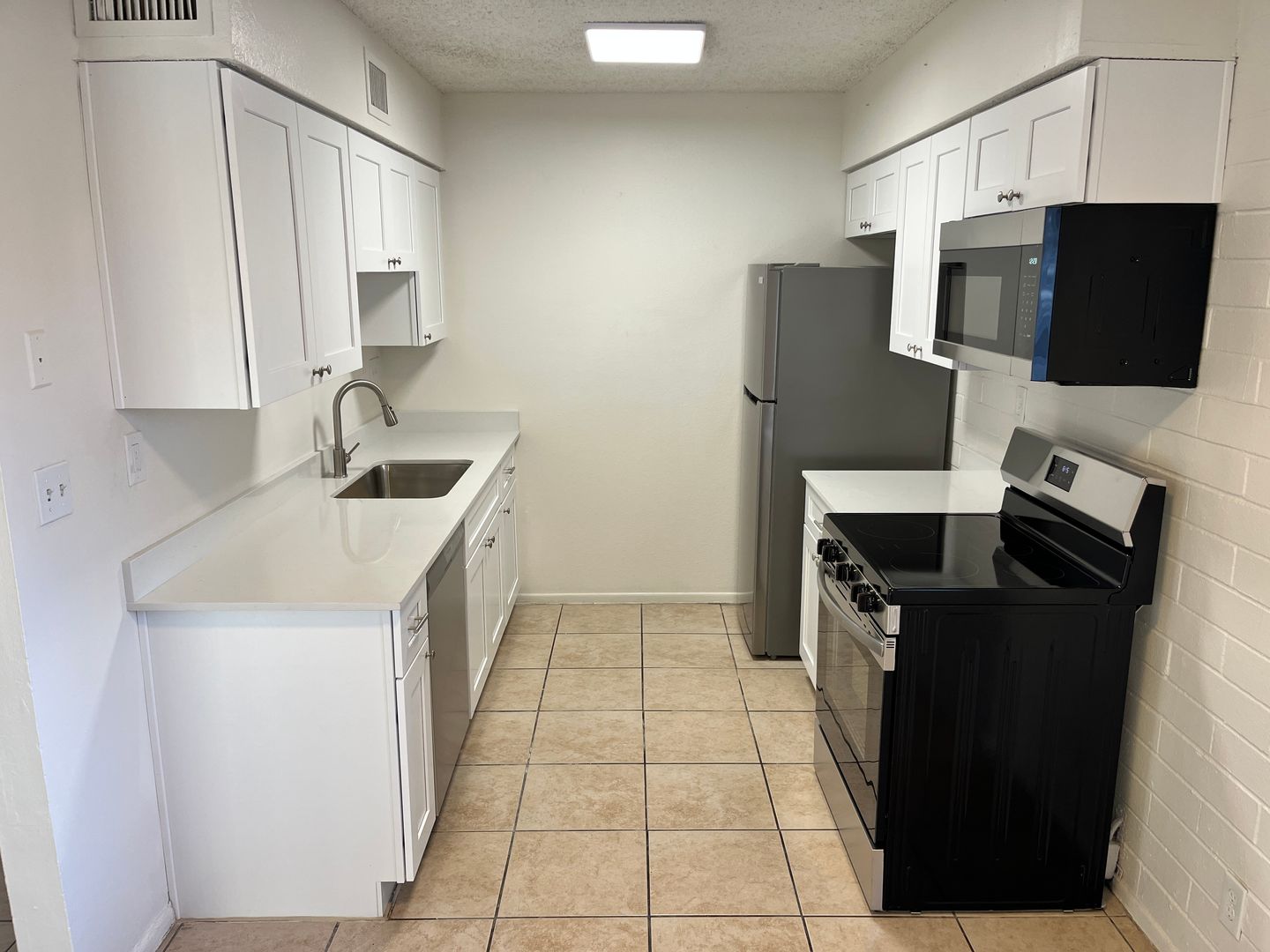 Tucson Apartment: 5160 E. Bellevue Street
