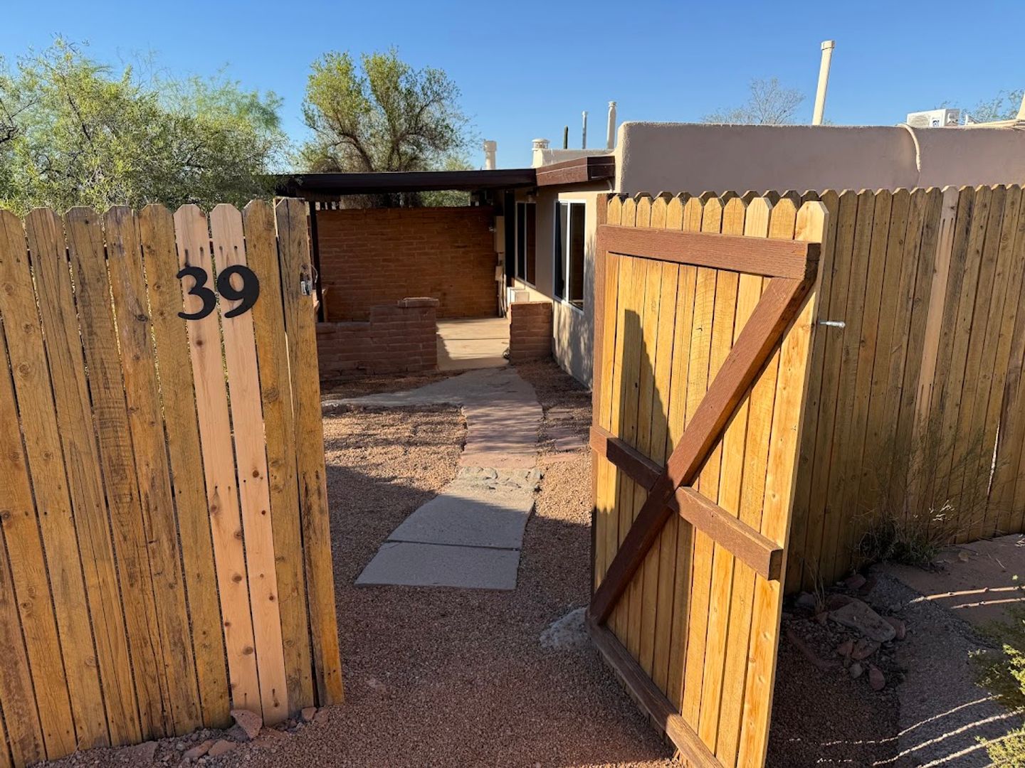 Tucson Townhome: 3130 W. Rock Hill Road