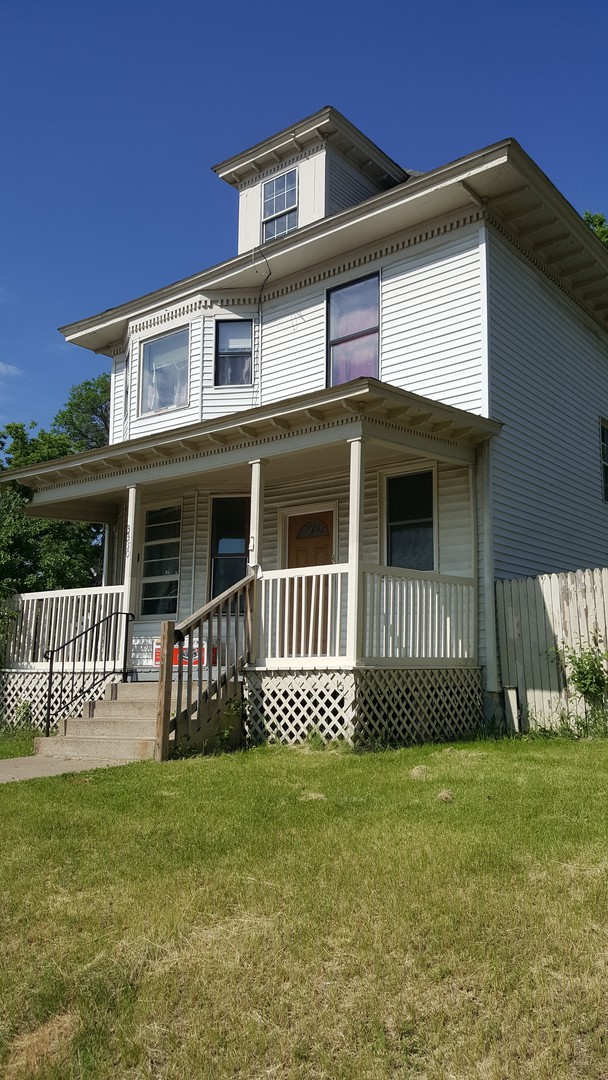 Minneapolis House: 3350 Stevens Ave S