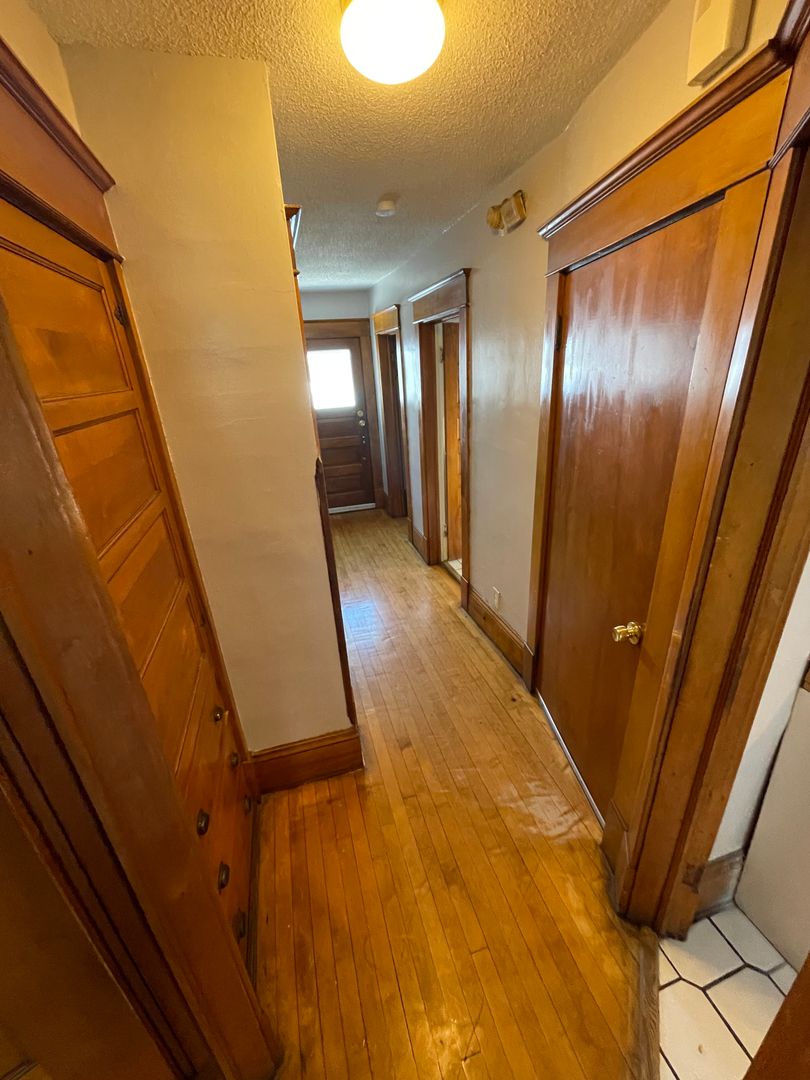 Minneapolis Apartment: 3718 Oakland Ave S