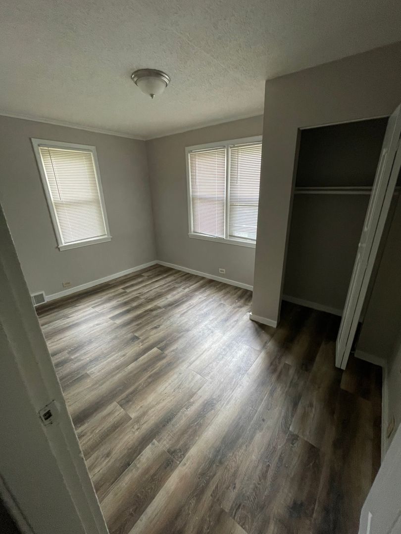 Minneapolis Apartment: 3105 Girard Avenue North