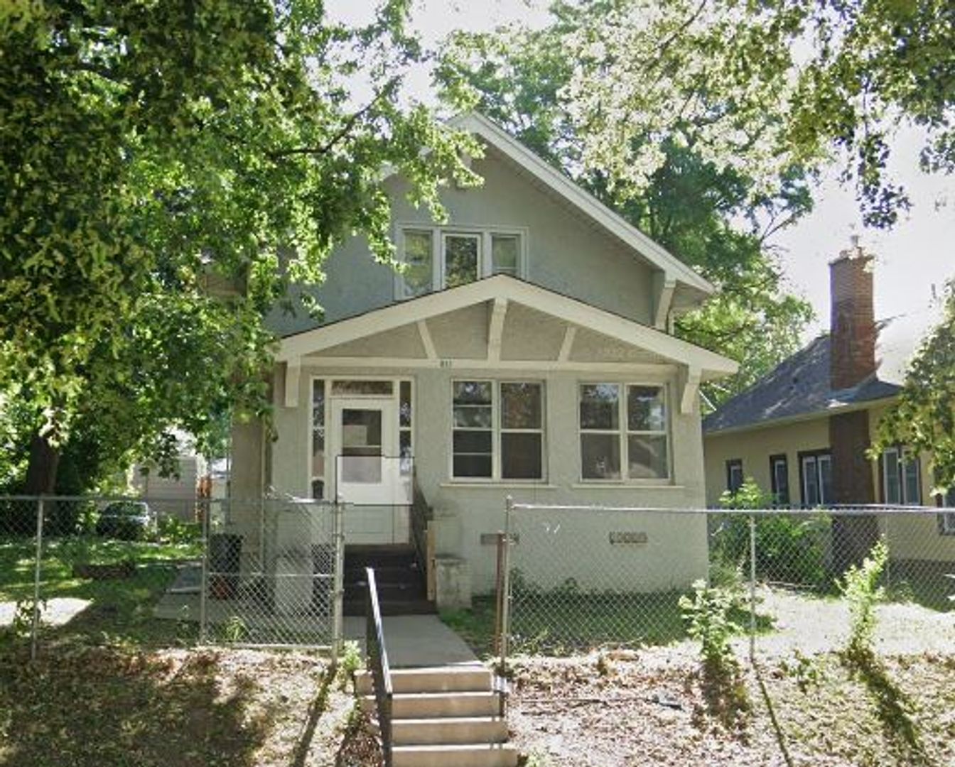 Minneapolis House: 822 Thomas Ave N