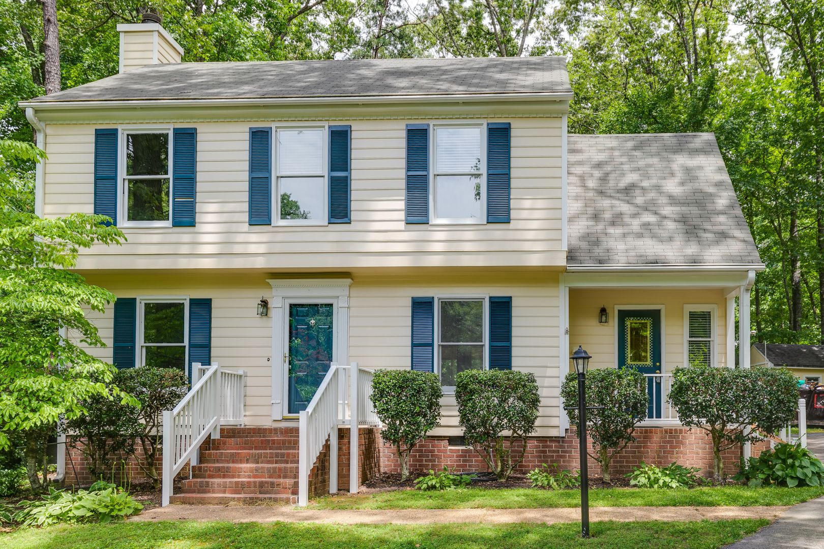 Midlothian House: 14604 Duck Cove Pl