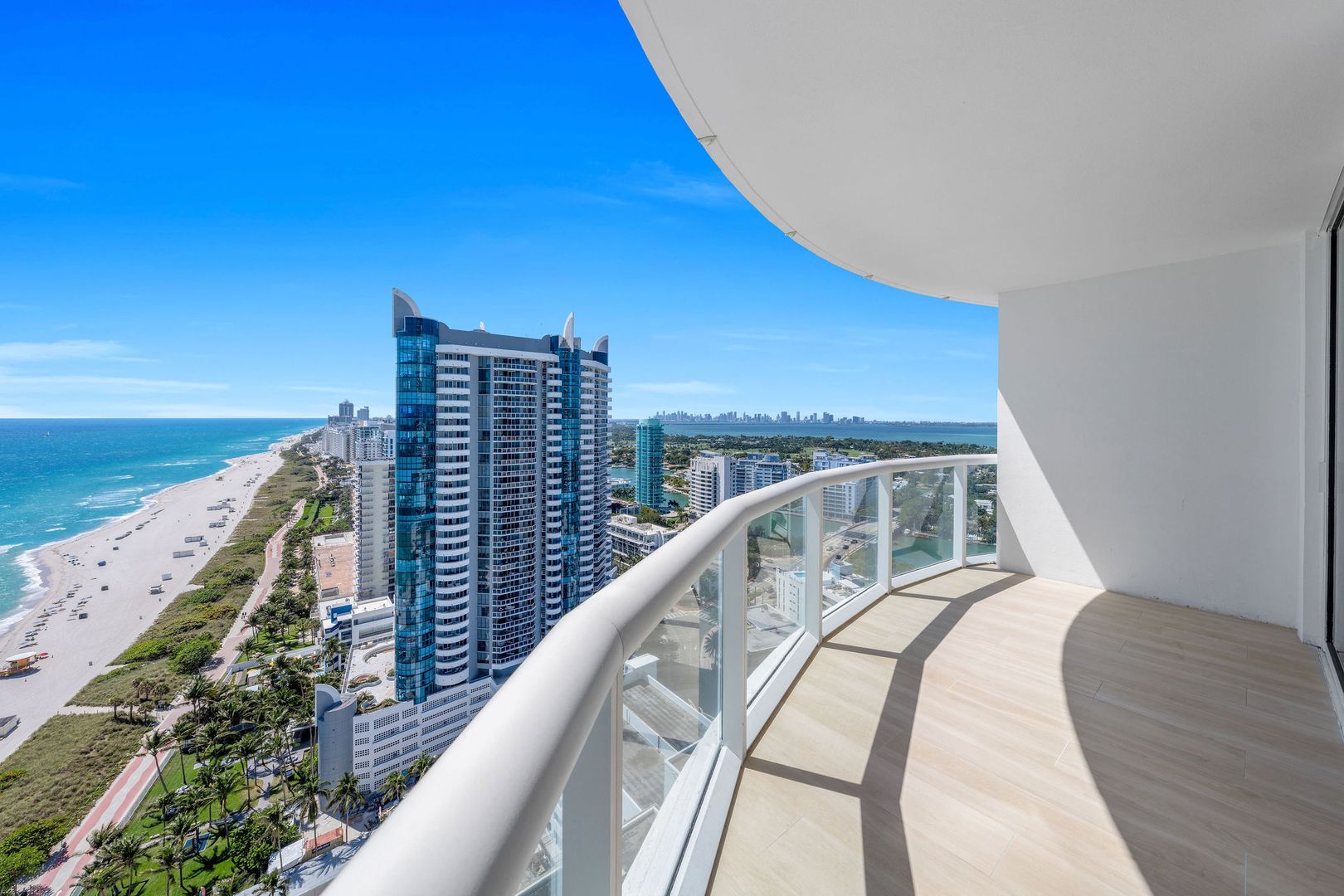 Miami Beach House: 6365 Collins Ave