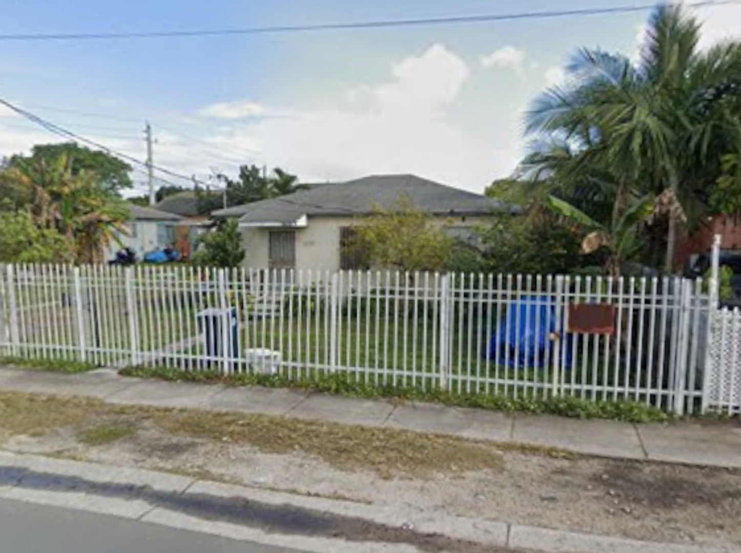 Miami Apartment: 2990 NW 28th St