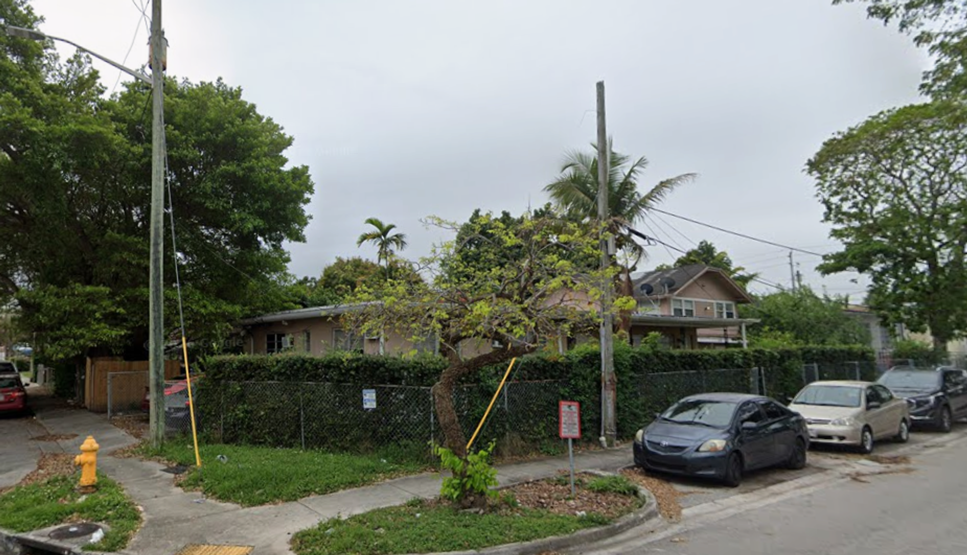 Miami Apartment: 640 SW 5th St - 644 SW 5th St