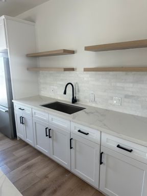 FAIRFAX/GROVE - SUPER SUNNY BRAND NEW RENOVATION! – photo 1