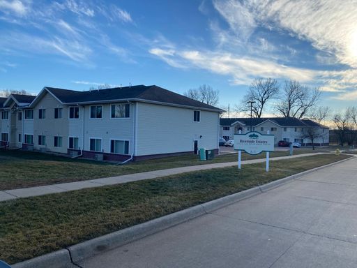 Rolling River Views 2 Bedroom 1 bath- Income Restrictions Apply