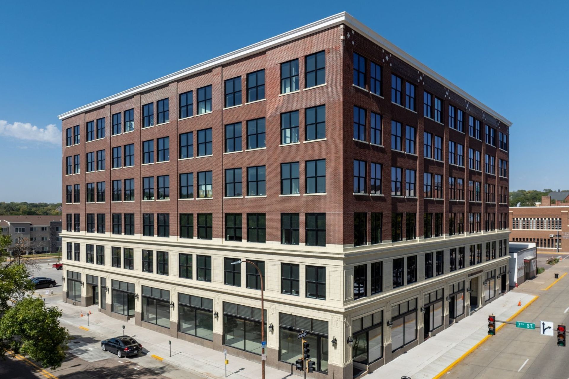 Sioux City Apartment: 705 Douglas Street