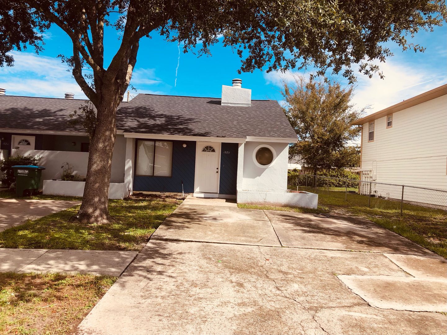 Deltona House: 132 Hummingbird Apt D