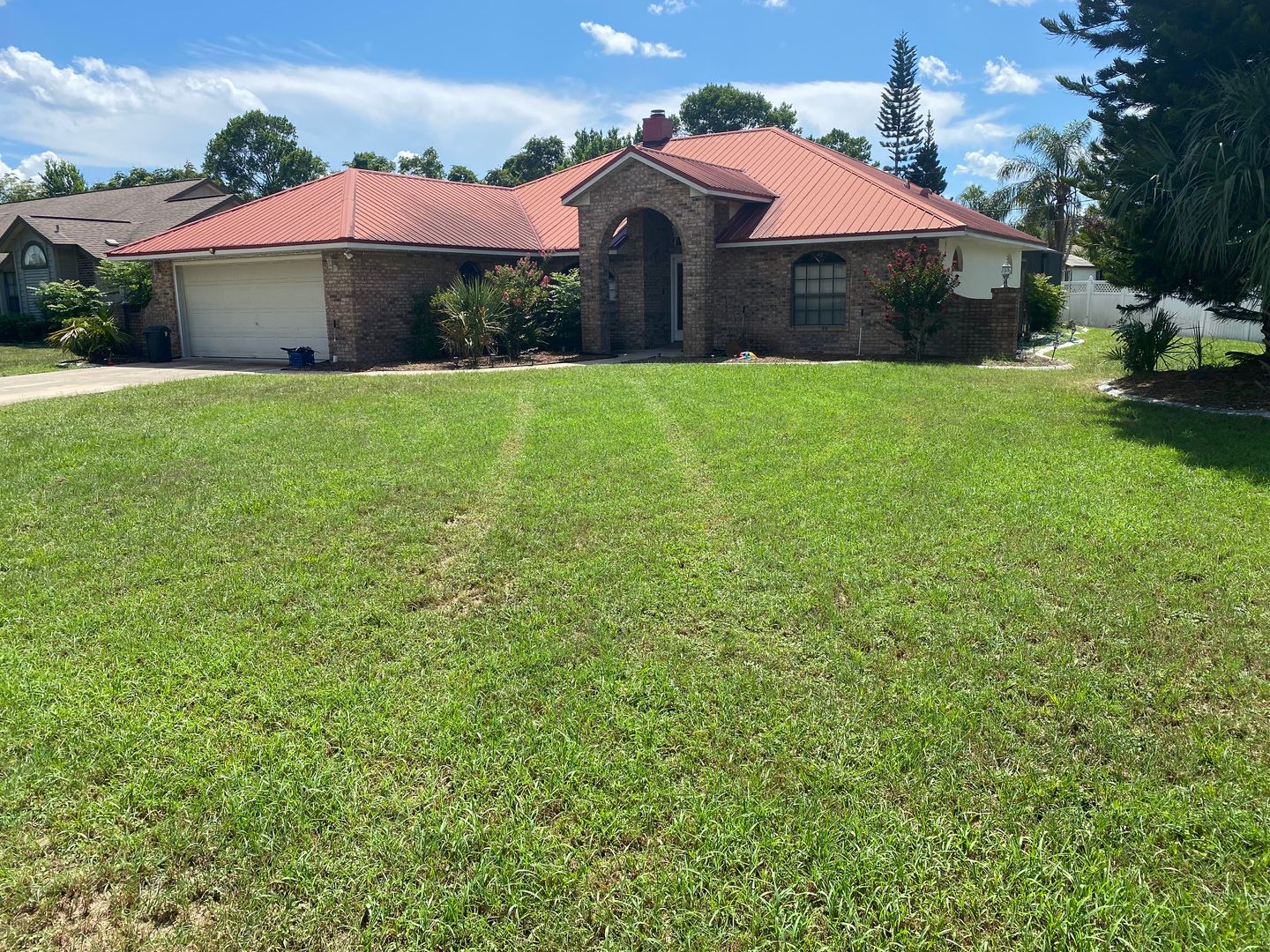 Deltona House: 1912 Fayetteville Ave
