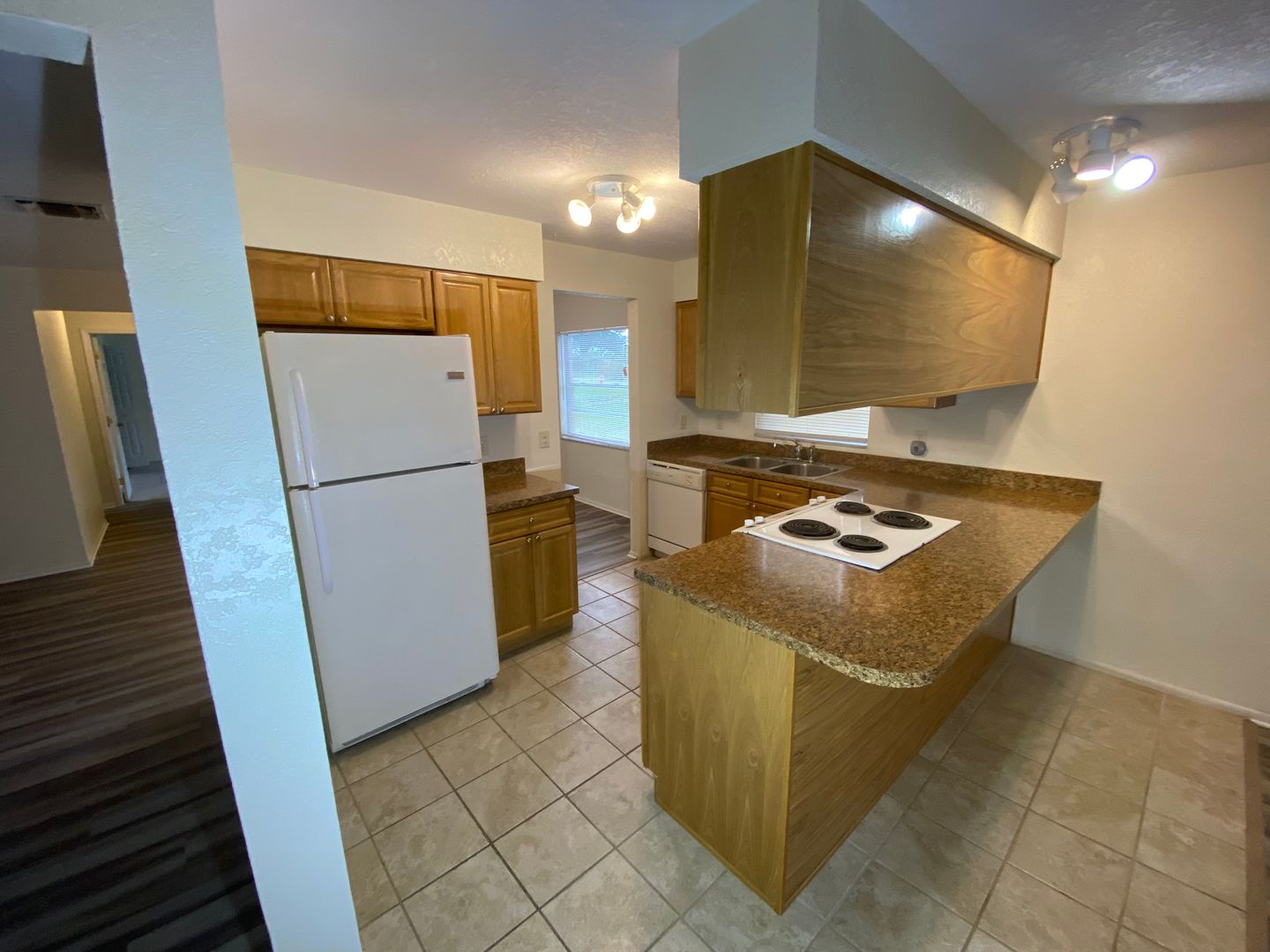 Deltona House: 2060 Newmark Dr