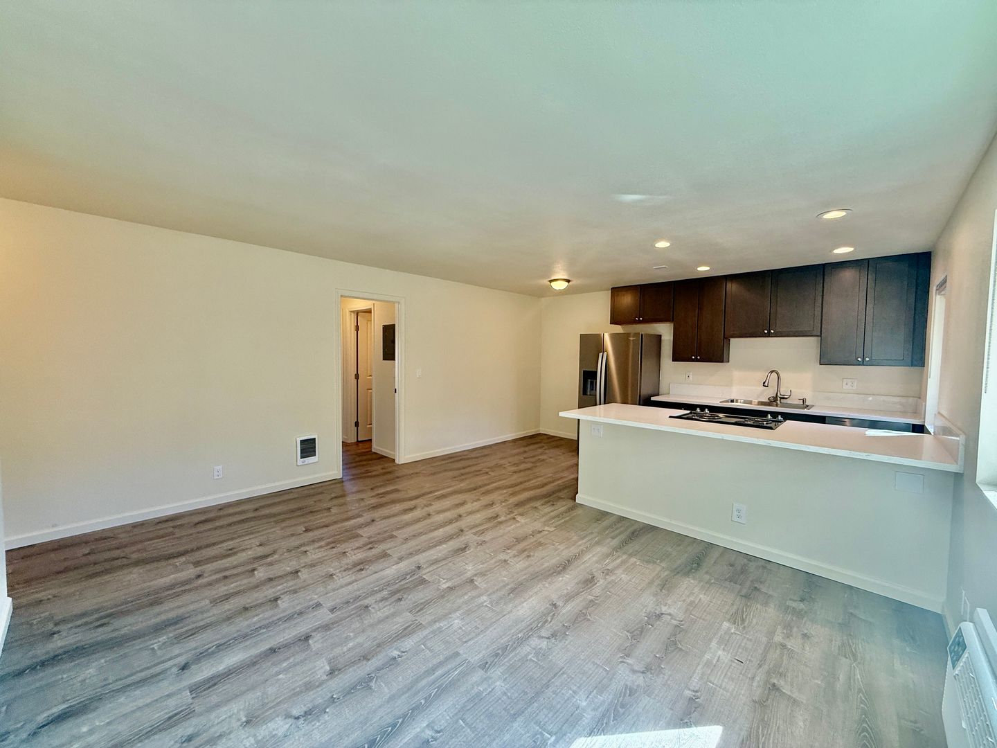 Bishop Apartment: 467 S. Fowler St.