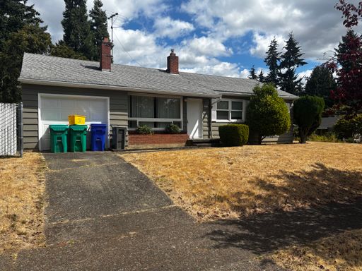 OPEN APPLICATION PERIOD begins on 8/17/26 at 9:00 AM. 3 bedroom, 1 bath home with a gas fireplace & washer/dryer hookups! – photo 1