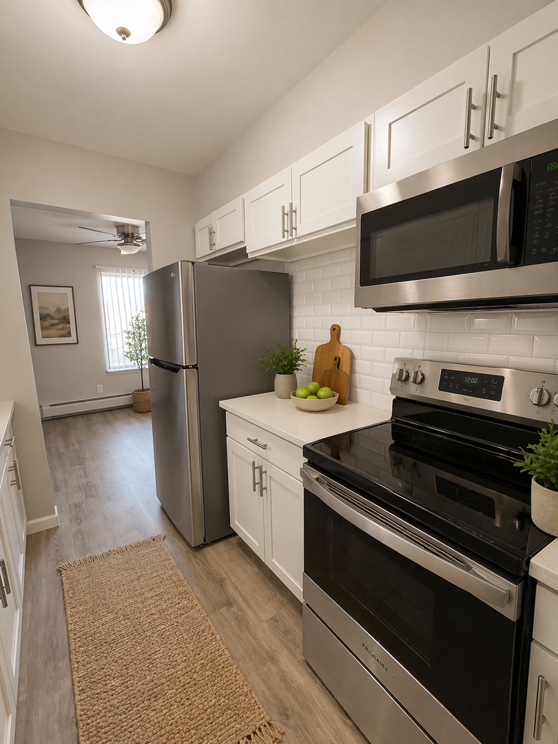 Farmington Apartment: 33247 Kingslane Ct