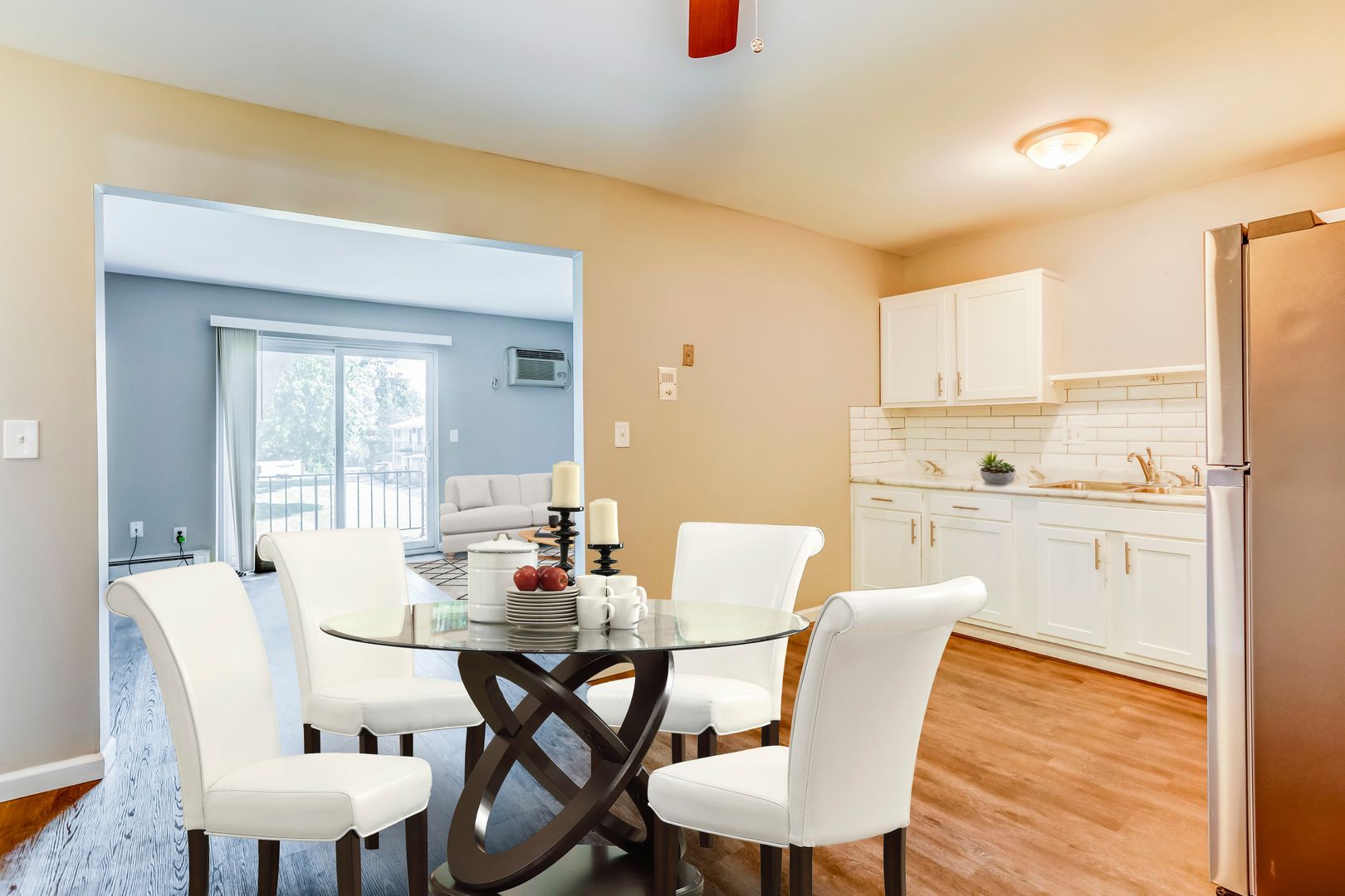 Deaborn Heights Apartment: 5660 Pardee