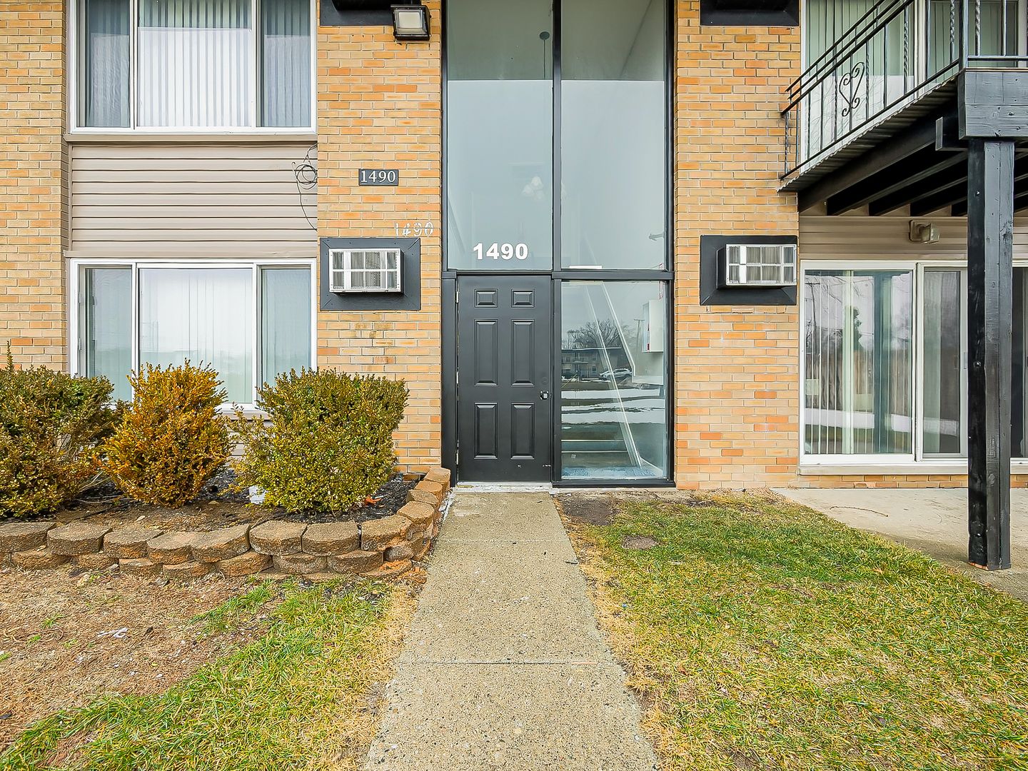 Waterford Apartment: 1490 Nancywood Drive